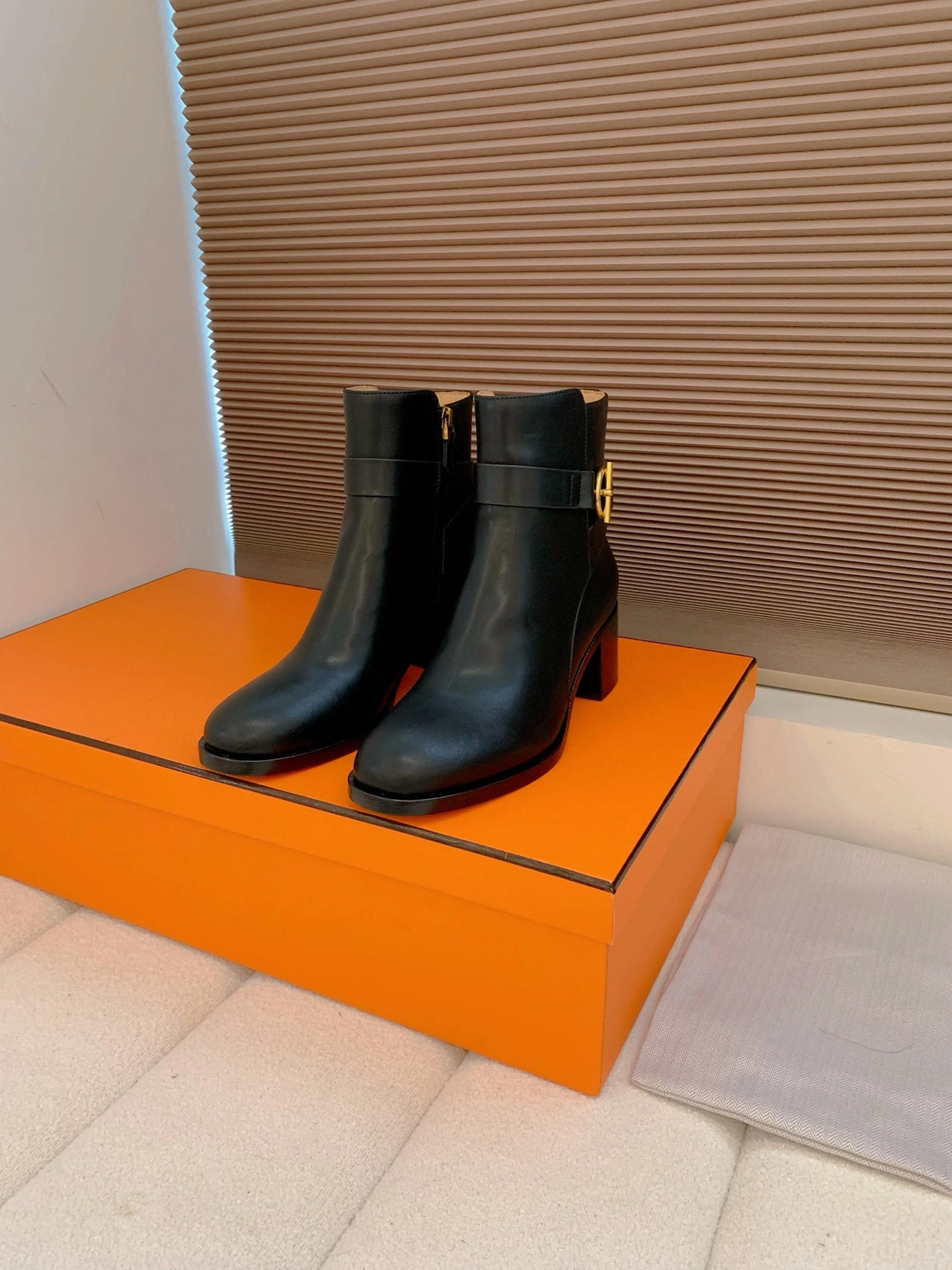 COCO-- H5r75s H251124Z 02 cowhide Heel height: 6.5cm item:E-X362H2820